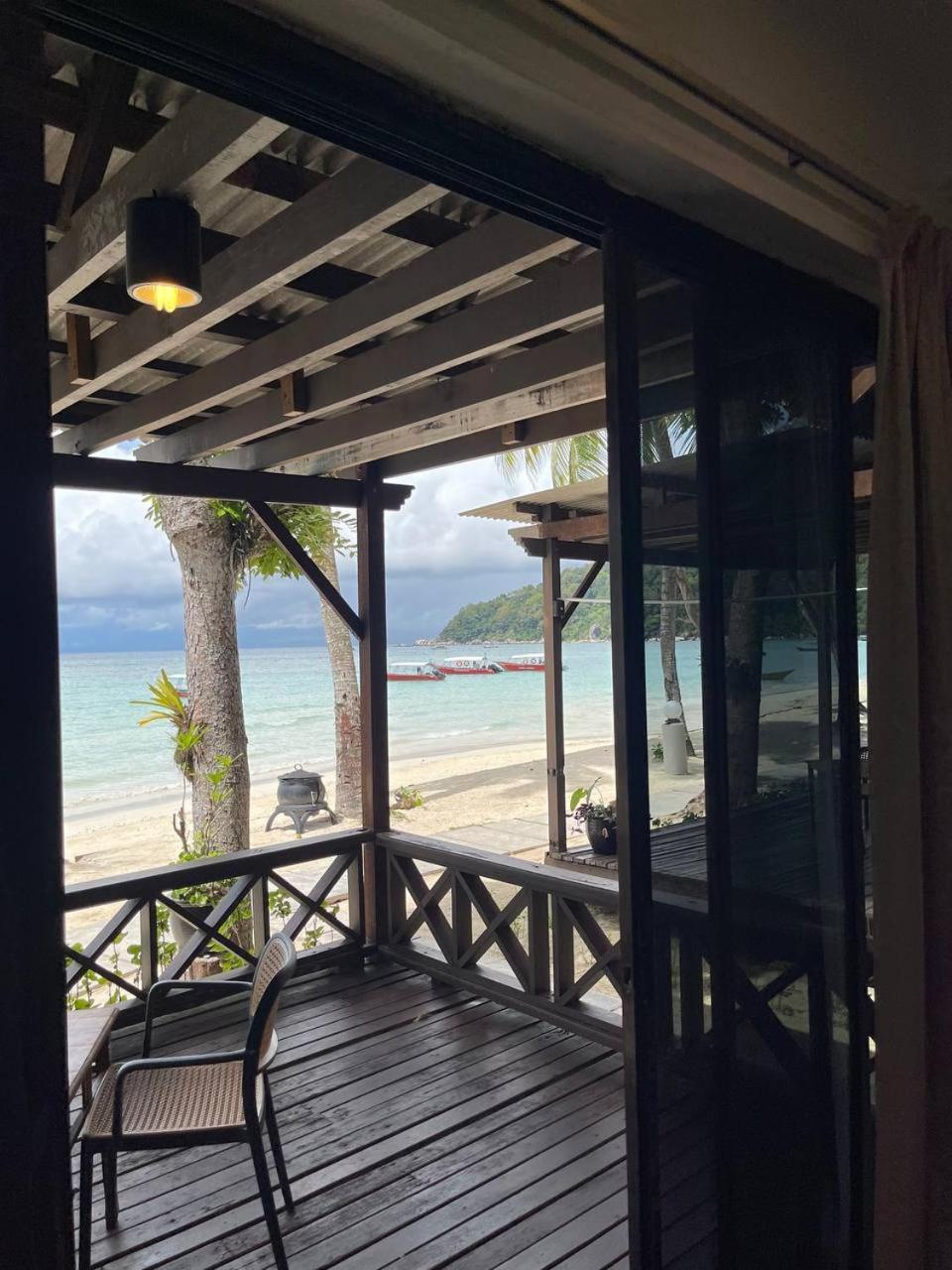 Beach Resort - Arwana Perhentian Besar 瓜拉勿述 外观 照片