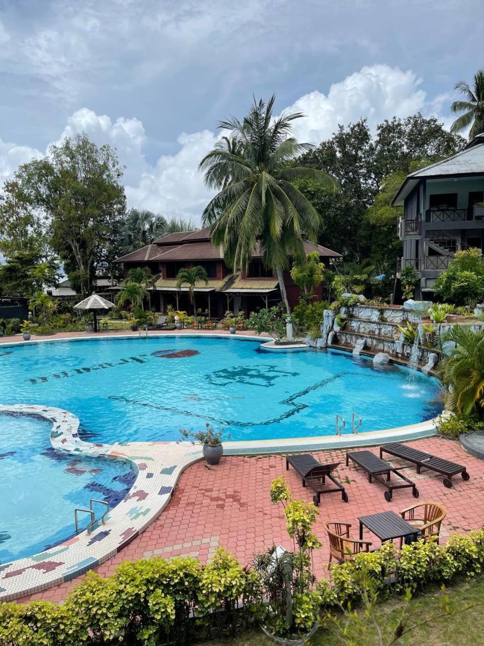 Beach Resort - Arwana Perhentian Besar 瓜拉勿述 外观 照片